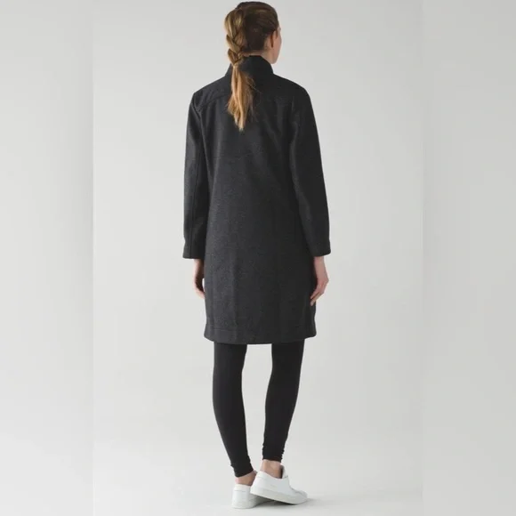 Lululemon RARE All Days Softshell US10 - Picture 3 of 16